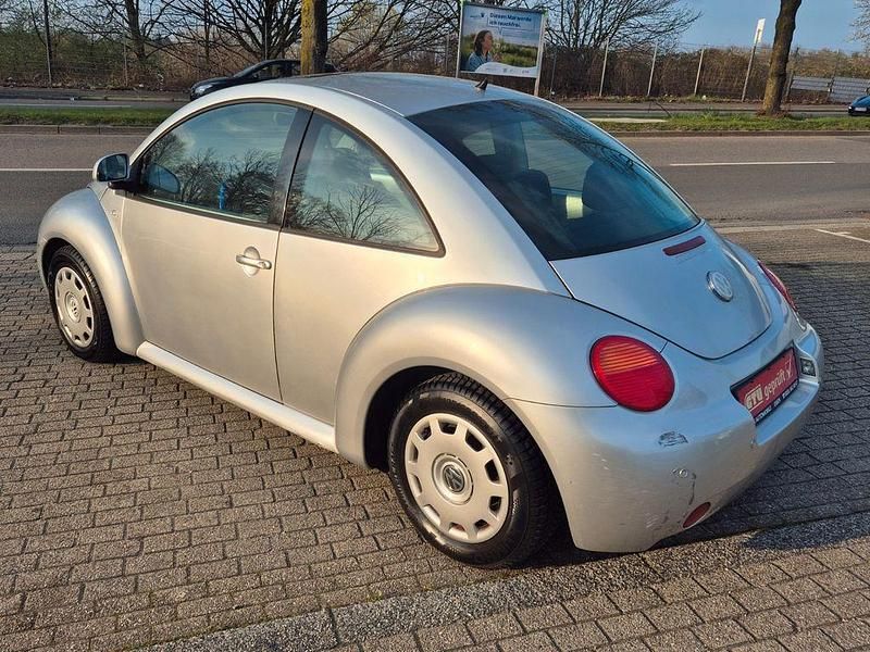 Gebraucht VW New Beetle 116 PS (85 kW) 1999 Silber Kleinwagen