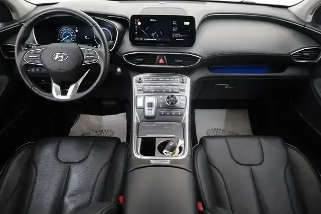 Gebraucht Hyundai Santa Fe 230 PS (169 kW) 2023 Silber SUV