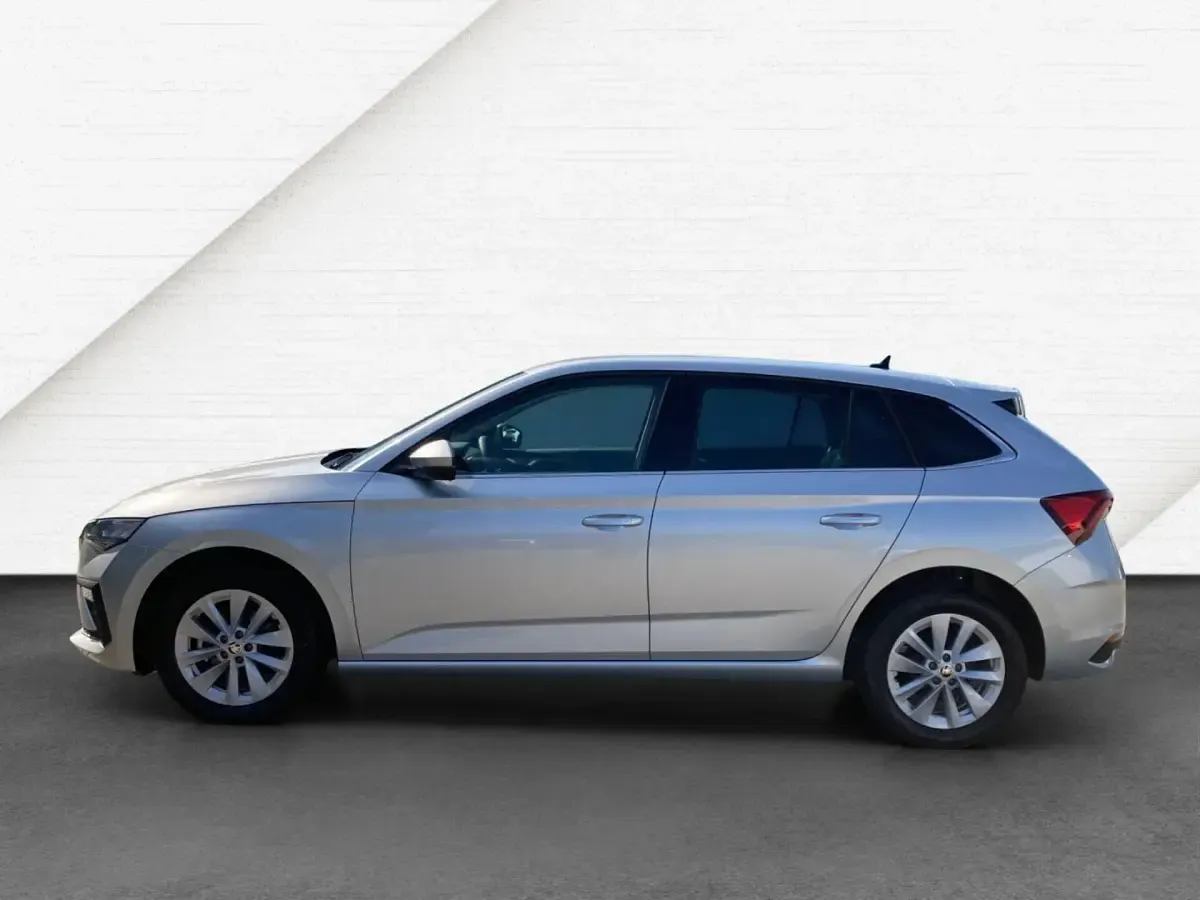 Gebraucht Skoda Scala Selection 116 PS (85 kW) 2025 Silber Kleinwagen