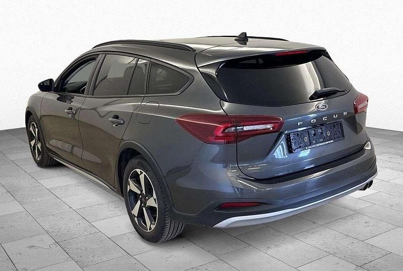 Gebraucht Ford Focus Active X 120 PS (88 kW) 2022 Grau Kombi