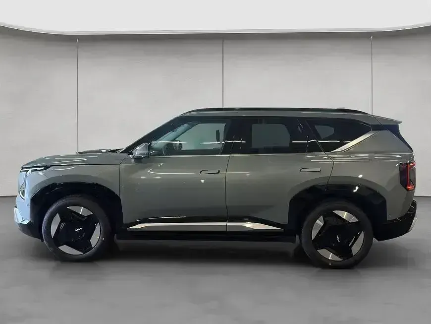 Neu Kia EV5 Earth 160 kW (218 PS) 2026 Iceberg green matt SUV