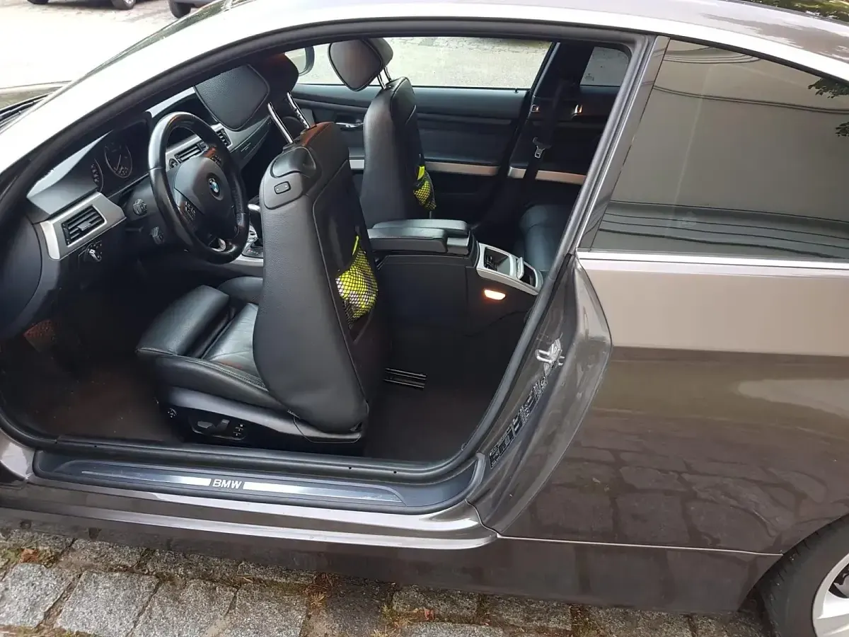 Gebraucht BMW 330 245 PS (180 kW) 2010 Weiß Coupé