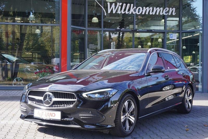 Gebraucht Mercedes C220 Avantgarde 220 PS (161 kW) 2021 Schwarz Kombi