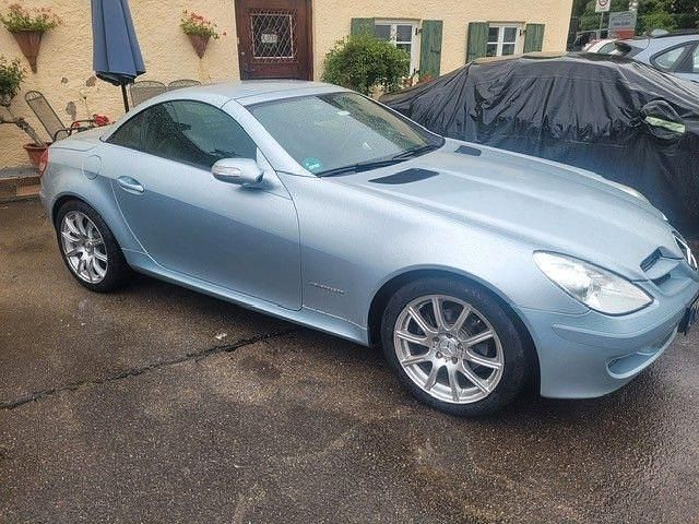 Silber Gebraucht 2005 Mercedes SLK200 Cabrio | 6.499 € (Fairer Preis) - Bild 1/4