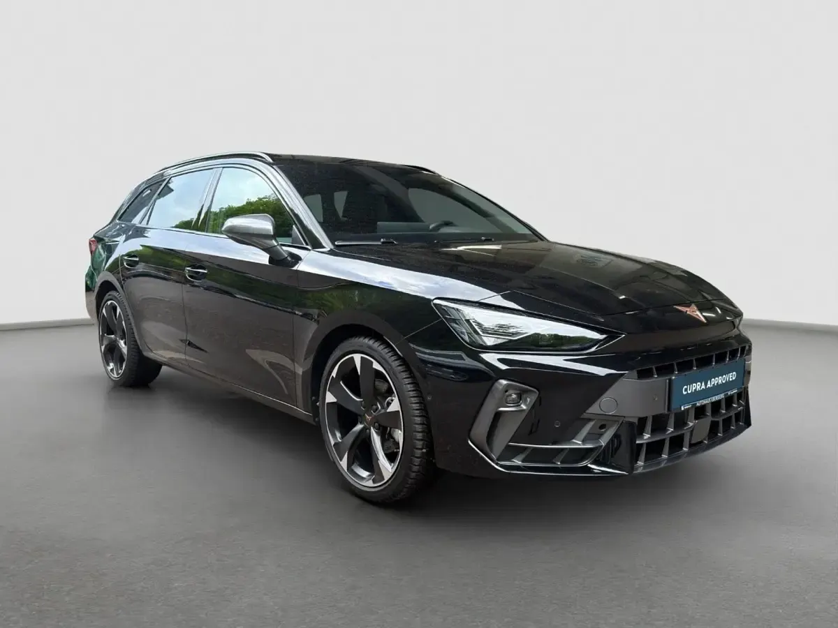 Gebraucht Cupra Leon 150 PS (110 kW) 2025 Schwarz Limousine