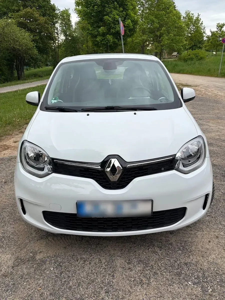 Gebraucht Renault Twingo Intens 74 PS (54 kW) 2019 Weiß Kleinwagen