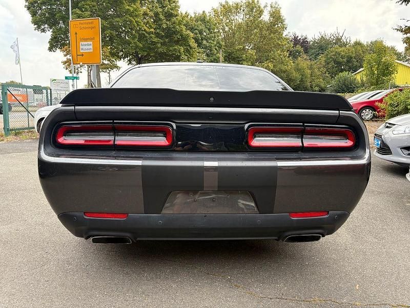 Usata Dodge Challenger 377 CV (277 kW) 2019 Grigio Coupé