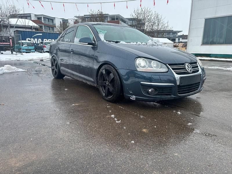 Gebraucht VW Jetta GTI 200 PS (147 kW) 2009 Grau Limousine