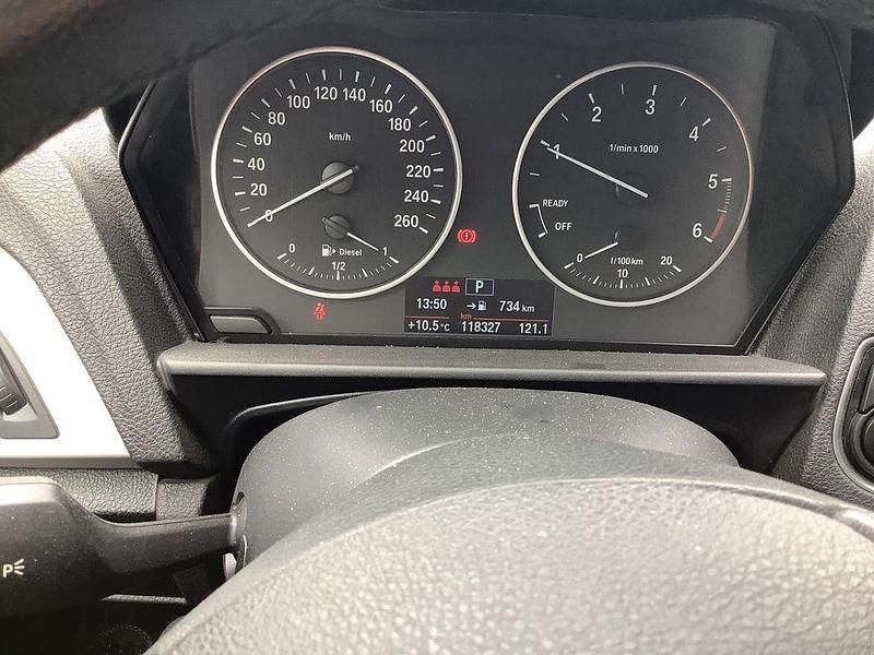 Gebraucht BMW 116 116 PS (85 kW) 2015 Schwarz Kleinwagen