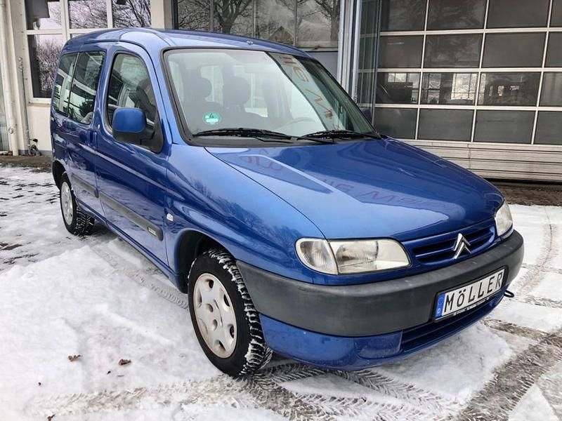 Gebraucht Citroën Berlingo 75 PS (55 kW) 2002 Blau Van / Kleinbus