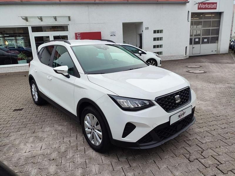 Gebraucht Seat Arona Style 116 PS (85 kW) 2024 Weiß SUV
