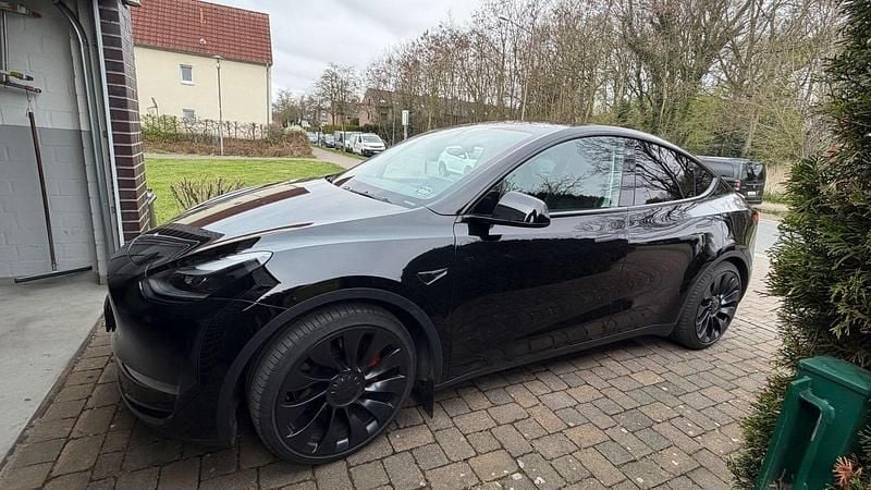 Gebraucht Tesla Model Y Performance 392 kW (534 PS) 2022 Schwarz SUV