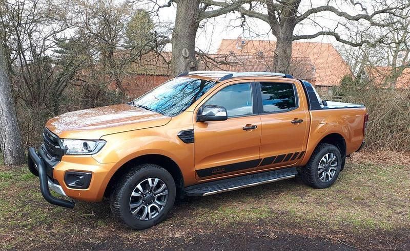 Gebraucht Ford Ranger Wildtrack 170 PS (125 kW) 2021 Orange Pickup
