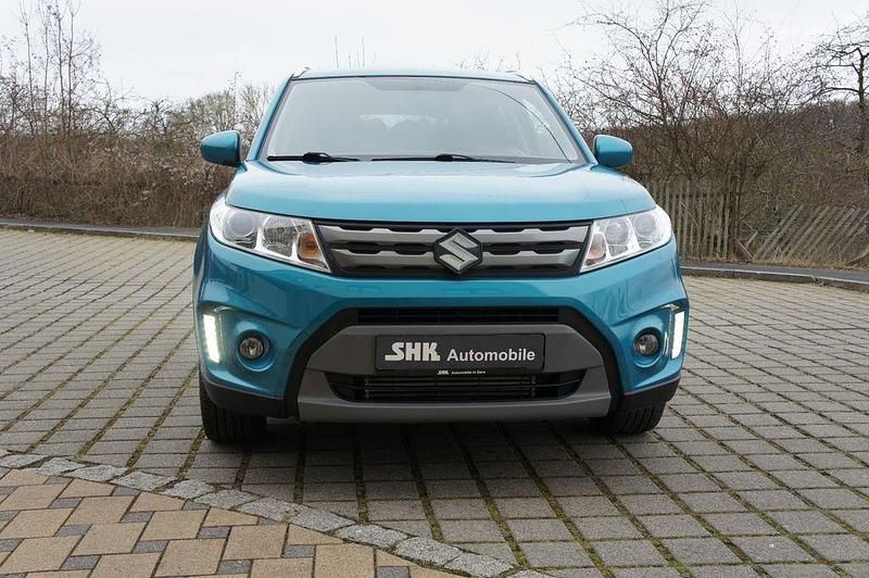 Gebraucht Suzuki Vitara Comfort 120 PS (88 kW) 2015 Blau SUV