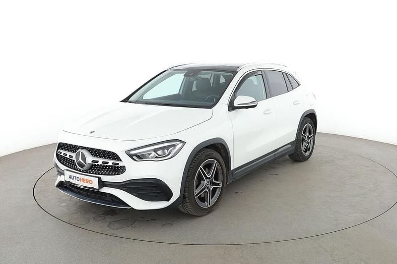 Gebraucht Mercedes GLA200 AMG line 150 PS (110 kW) 2022 Weiß SUV