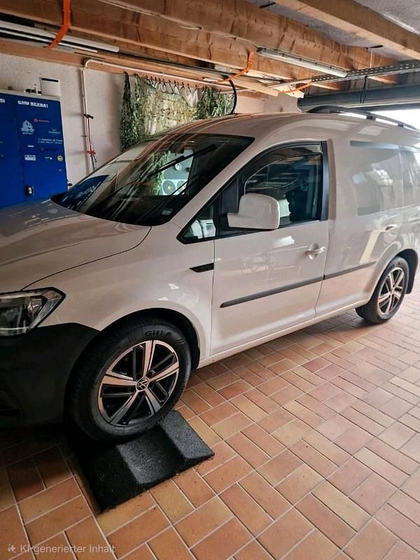 Gebraucht VW Caddy 2016 Weiß Van / Kleinbus
