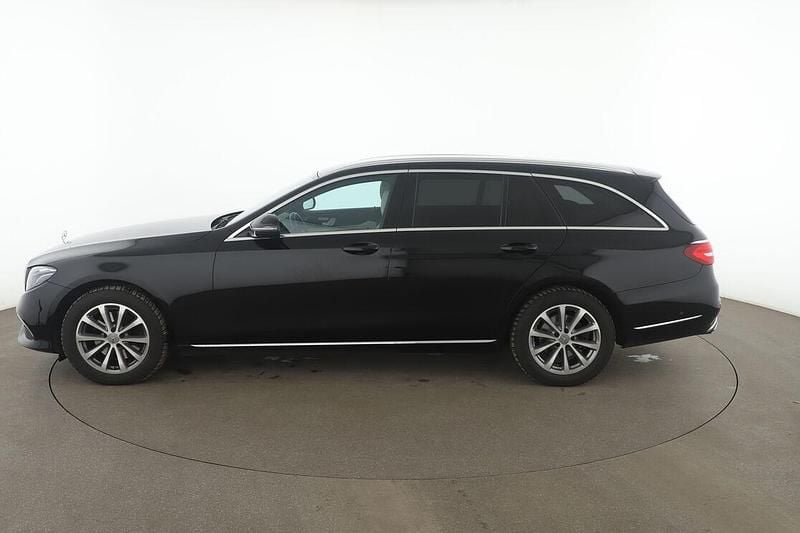 Gebraucht Mercedes E220 Exclusive 194 PS (142 kW) 2017 Schwarz Kombi
