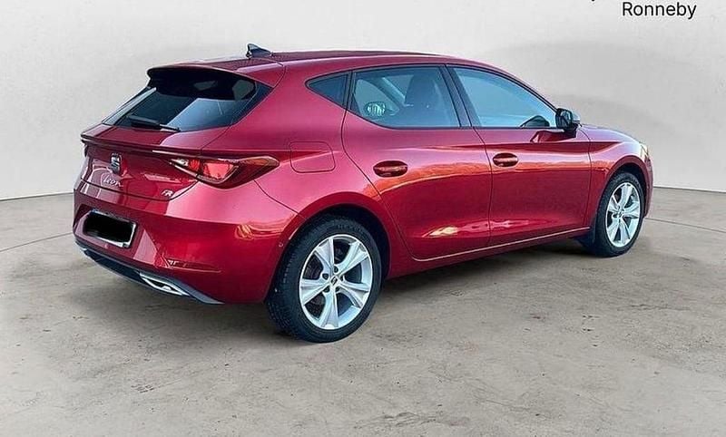 Gebraucht Seat Leon FR 131 PS (96 kW) 2022 Rot Limousine