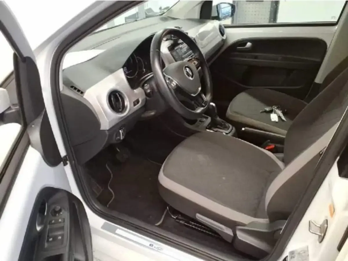 Gebraucht VW e-up! Style 61 kW (83 PS) 2023 Kleinwagen