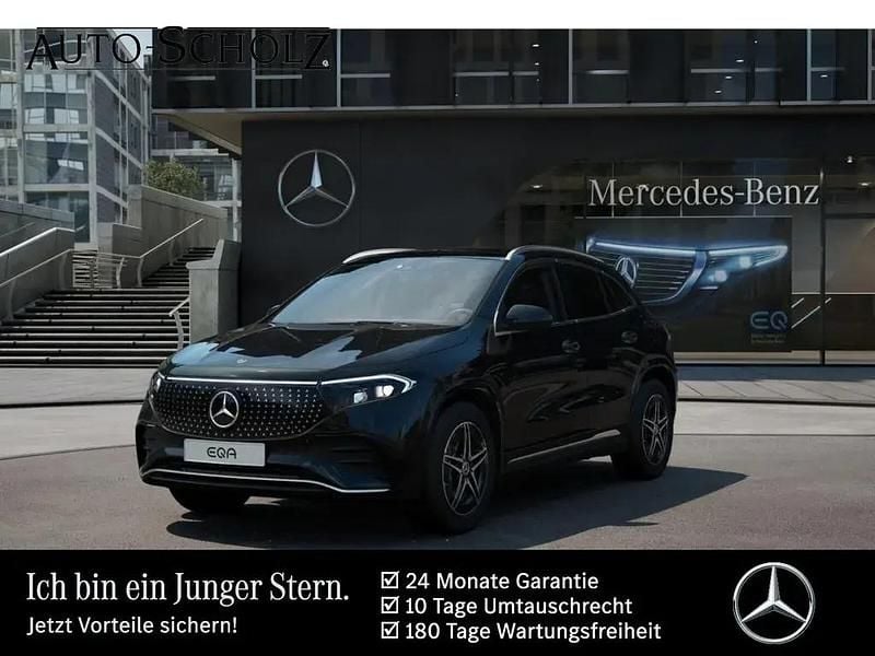 Unilack nachtschwarz Gebraucht 2024 Mercedes EQA250 AMG SUV | 37.887 € (Fairer Preis) - Bild 1/3