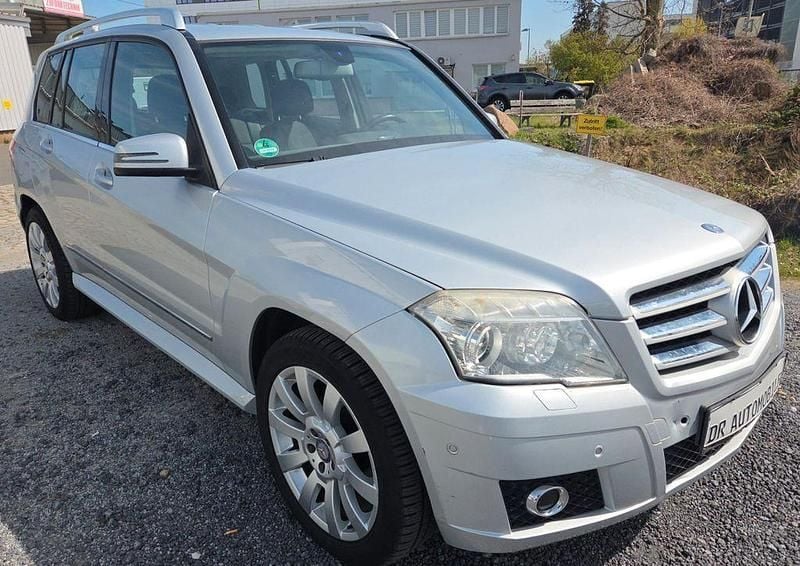 Gebraucht Mercedes GLK320 224 PS (164 kW) 2009 Silber SUV