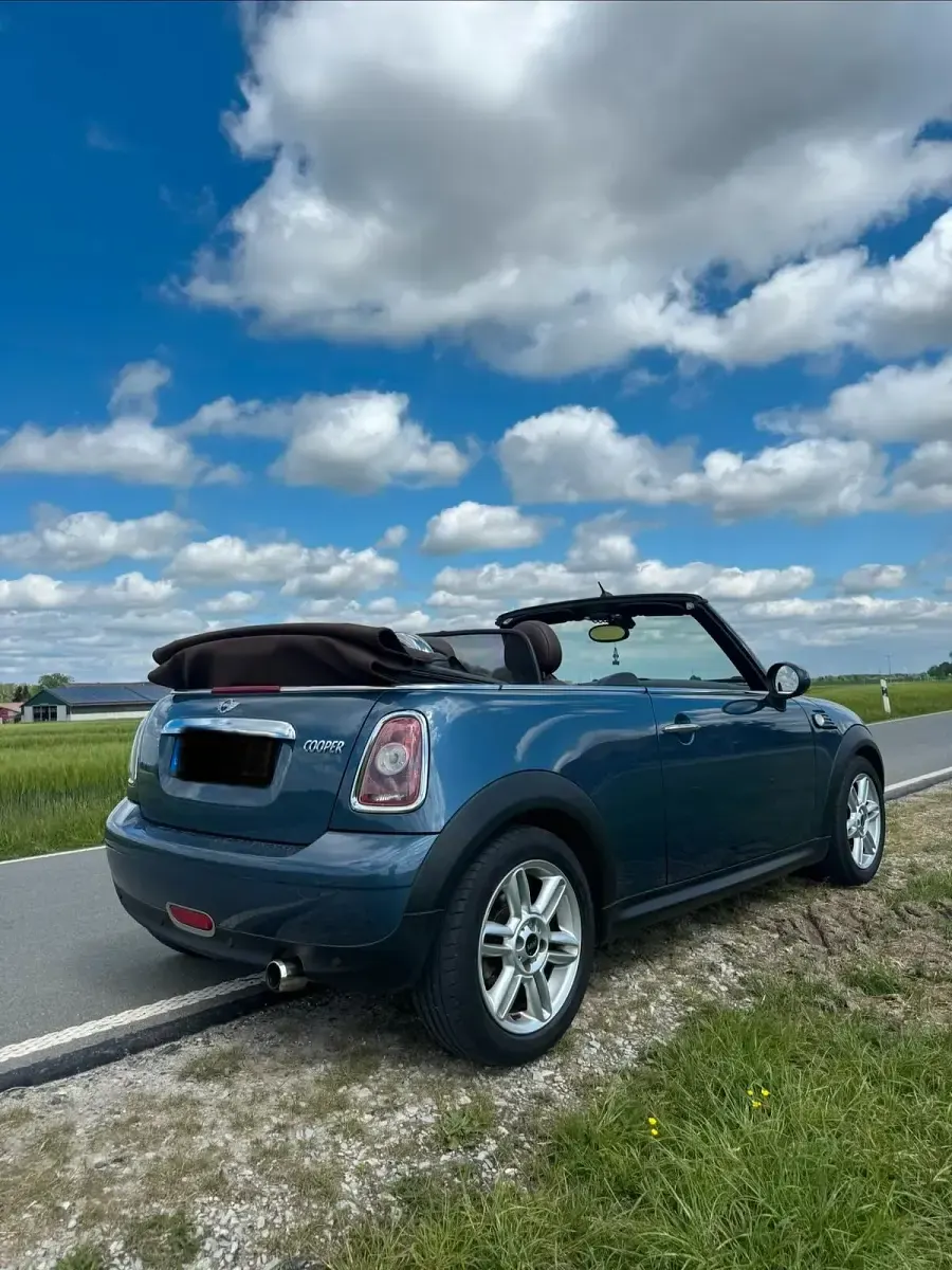 Used Mini Cooper Cabriolet 122 HP (89 kW) 2010 Blue Cabriolet
