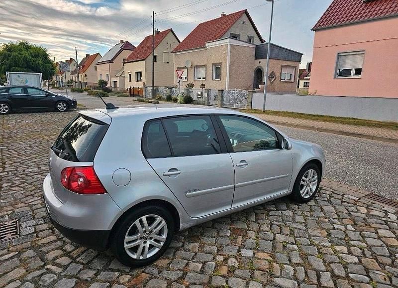 Gebraucht VW Golf IV United 75 PS (55 kW) 2005 Silber Limousine