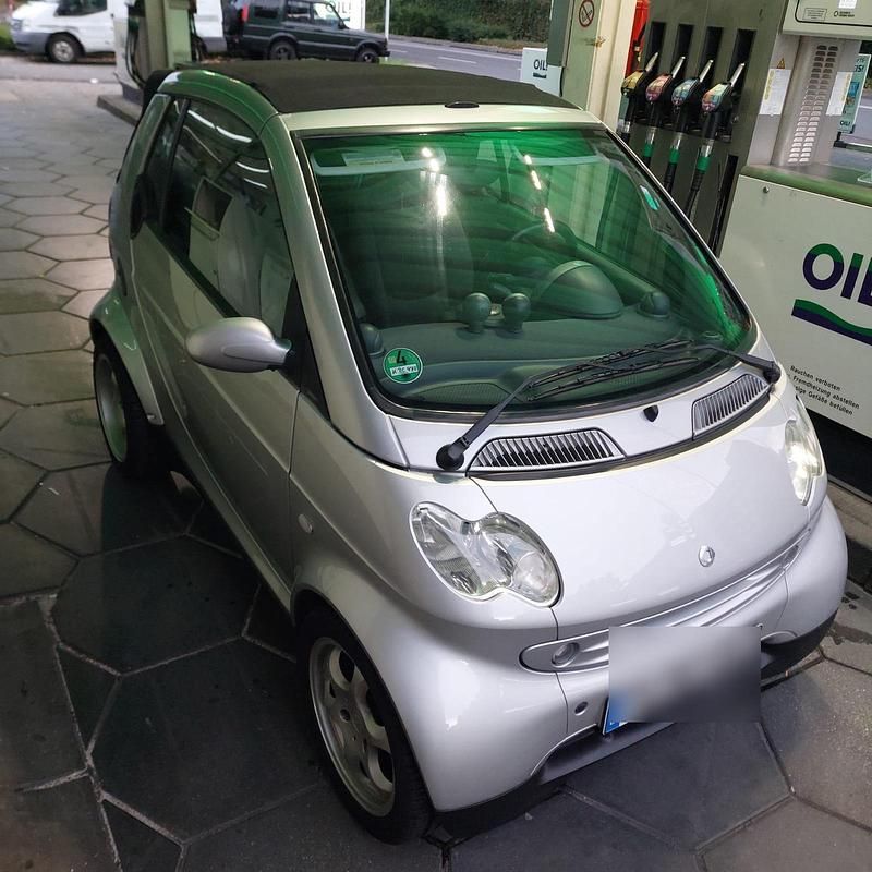 Silber Gebraucht 2004 Smart ForTwo Cabrio Brabus Cabrio | 3.550 € (Teuer) - Bild 1/4