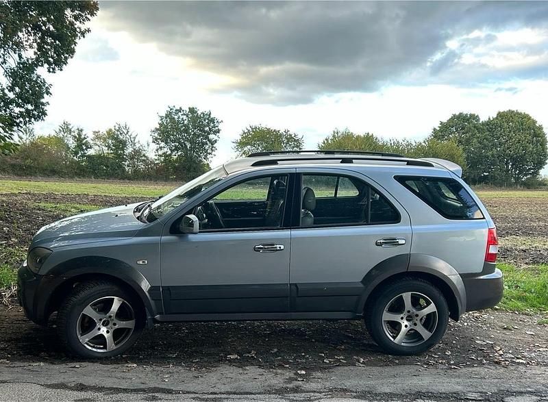 Gebraucht 2006 Kia Sorento SUV | 3.998 € (Teuer) - Bild 1/4
