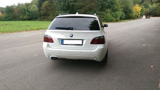 Gebraucht BMW 530 M Sport 320 PS (235 kW) 2009 Weiß Kombi