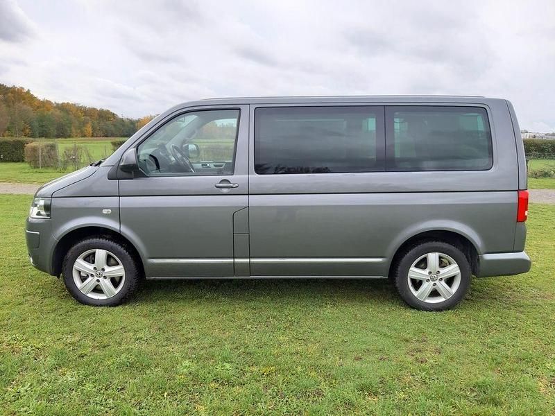 Grau Gebraucht 2013 VW T5 Van | 19.800 € (Teuer) - Bild 1/4