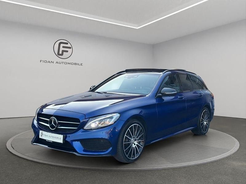 Blau Gebraucht 2016 Mercedes C250 AMG line Limousine | 21.850 € (Fairer Preis) - Bild 1/4
