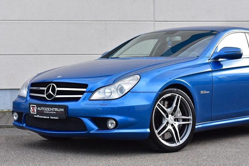 Gebraucht Mercedes CLS63 AMG AMG 514 PS (378 kW) 2008 Blau Limousine