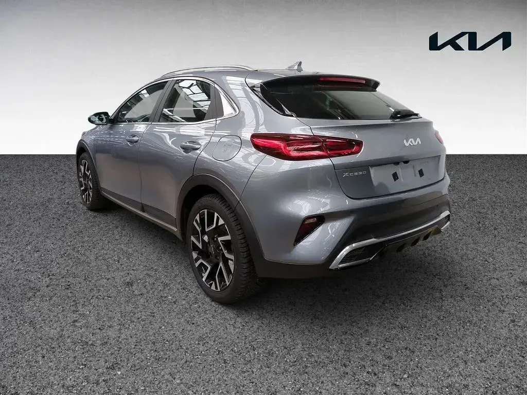 Gebraucht Kia XCeed Comfort 139 PS (102 kW) 2025 Grau SUV