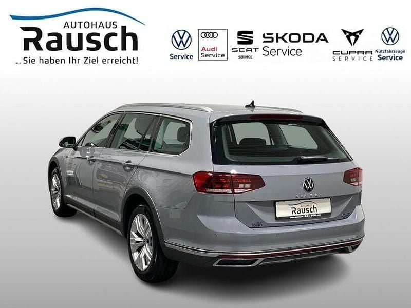 Gebraucht VW Passat Alltrack 200 PS (147 kW) 2023 Grau Kombi