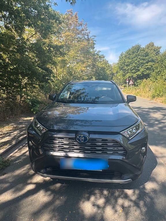 Gebraucht 2019 Toyota RAV4 Hybrid Club SUV | 26.000 € (Fairer Preis) - Bild 1/4