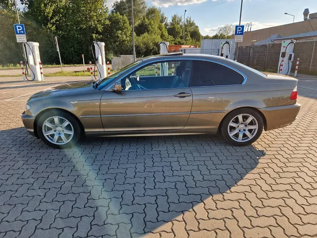 Gebraucht BMW 325 Sport Line 192 PS (141 kW) 2005 Coupé
