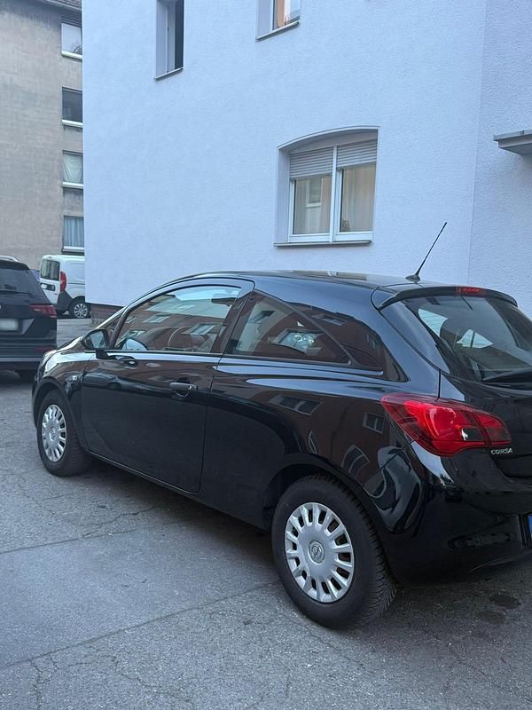 Usata Opel Corsa 75 CV (55 kW) 2017 Nero Utilitaria