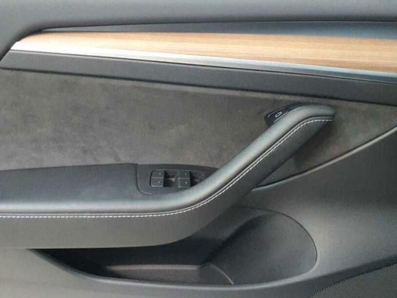 Gebraucht Tesla Model 3 Long Range AWD 366 kW (498 PS) 2022 Solid black Limousine