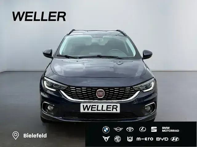 Gebraucht Fiat Tipo Lounge 120 PS (88 kW) 2018 Blau Kombi