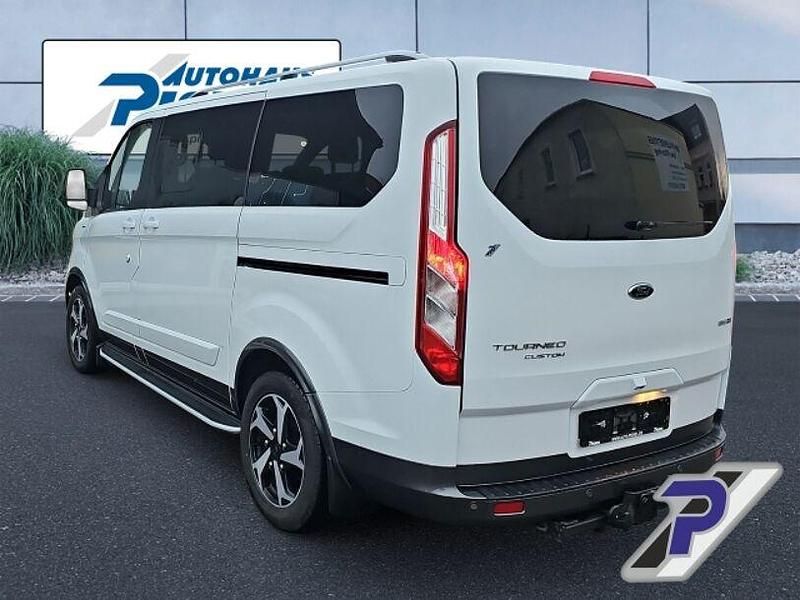 Gebraucht Ford Tourneo Custom Active 150 PS (110 kW) 2022 Andere Van