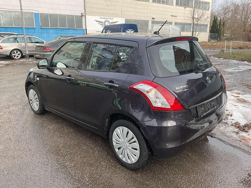 Gebraucht Suzuki Swift 94 PS (69 kW) 2015 Grau Kleinwagen