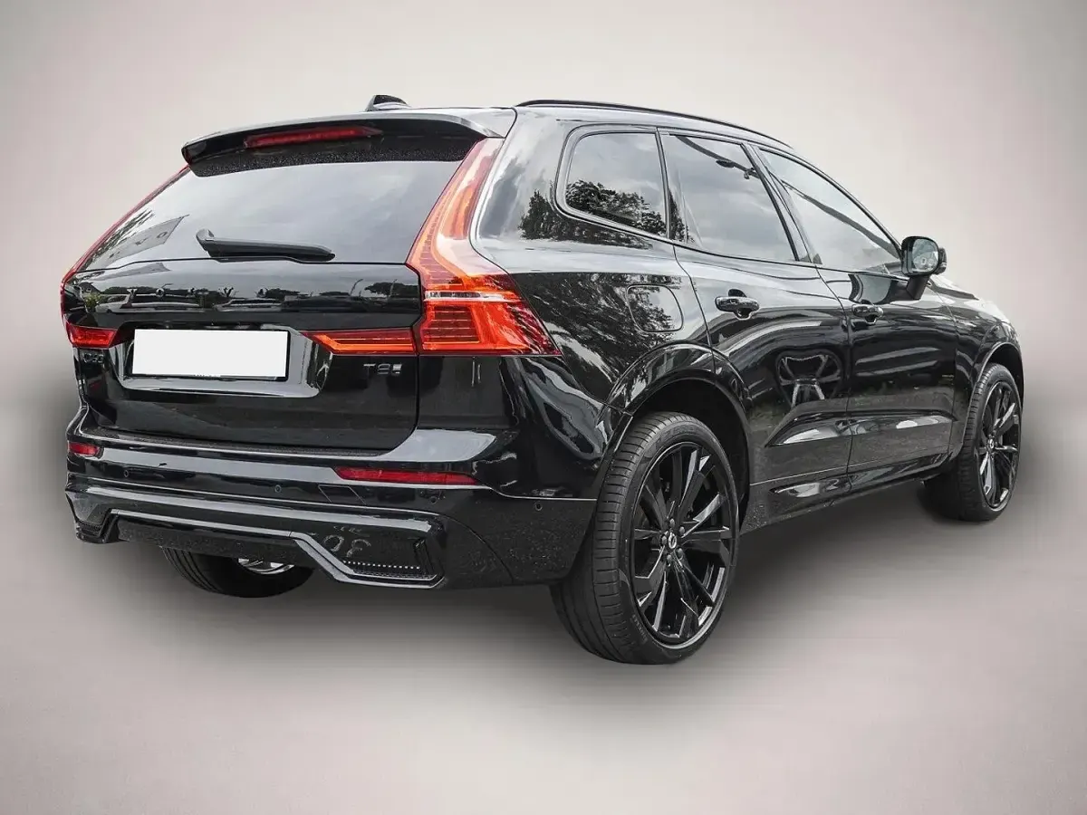 Gebraucht Volvo XC60 Plus 310 PS (228 kW) 2024 Manufacturer SUV