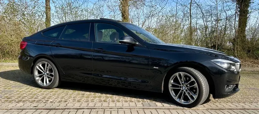 Gebraucht BMW 320 Gran Turismo Shadowline 190 PS (139 kW) 2018 Schwarz Limousine