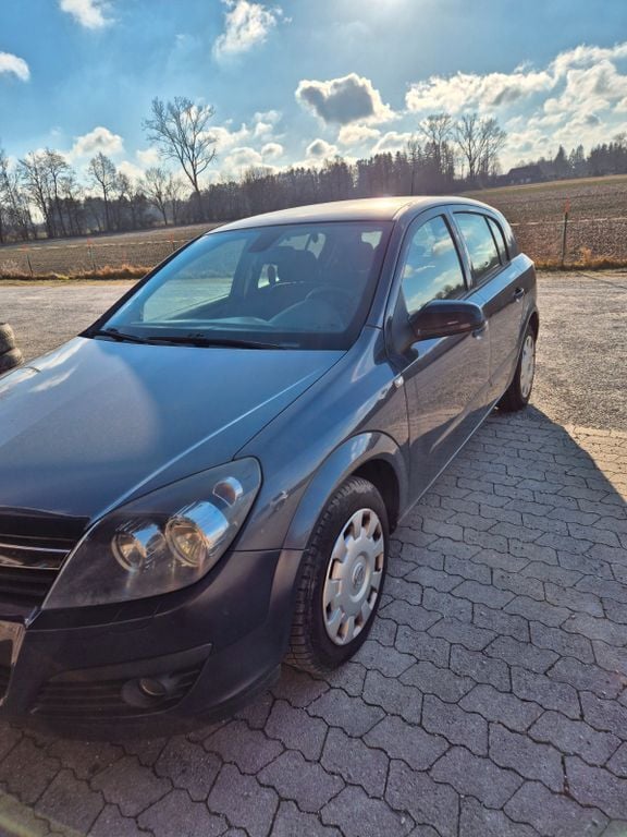 Blau Gebraucht 2006 Opel Astra Limousine | 1.199 € (Superpreis) - Bild 1/4