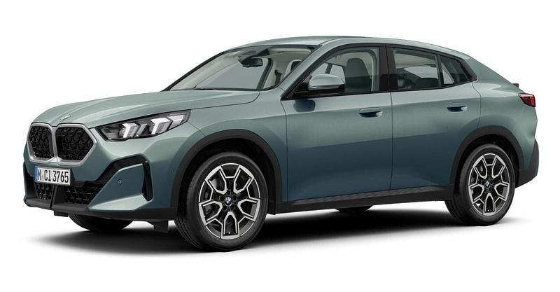 Grün Gebraucht 2024 BMW X2 Shadowline SUV | 39.707 € (Fairer Preis) - Bild 1/4