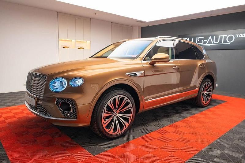 Gebraucht Bentley Bentayga 551 PS (405 kW) 2024 Braun SUV