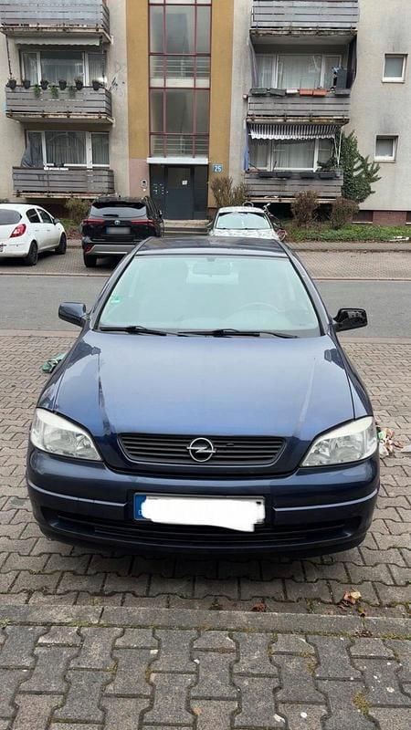 Second-hand Opel Astra 100 CP (73 kW) 2000 Albastru Hatchback