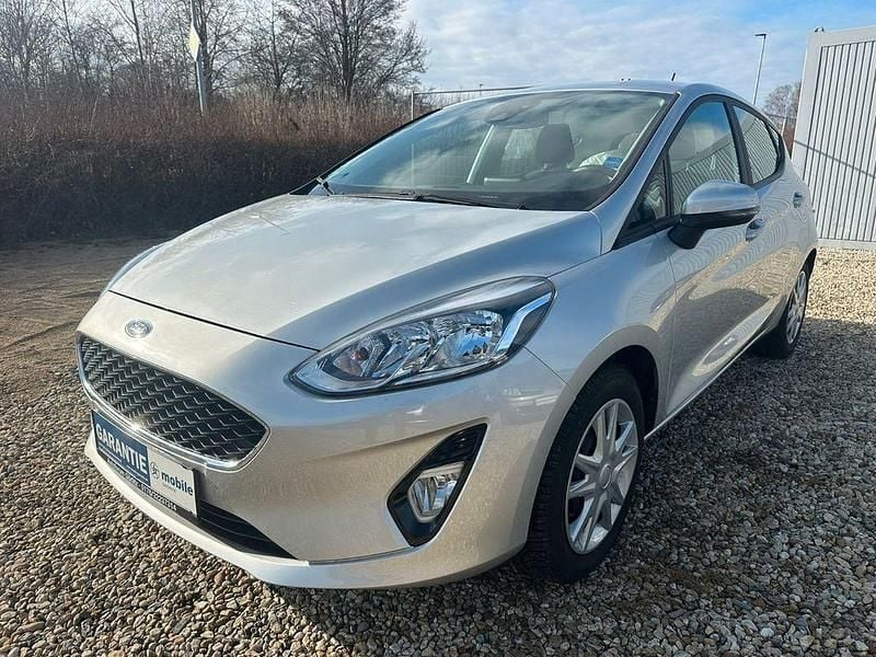 Gebraucht Ford Fiesta Cool & Connect 101 PS (74 kW) 2019 Silber Kleinwagen