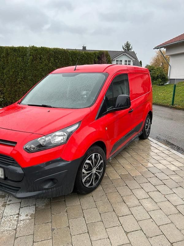 Usata Ford Transit 75 CV (55 kW) 2015 Rosso Monovolume